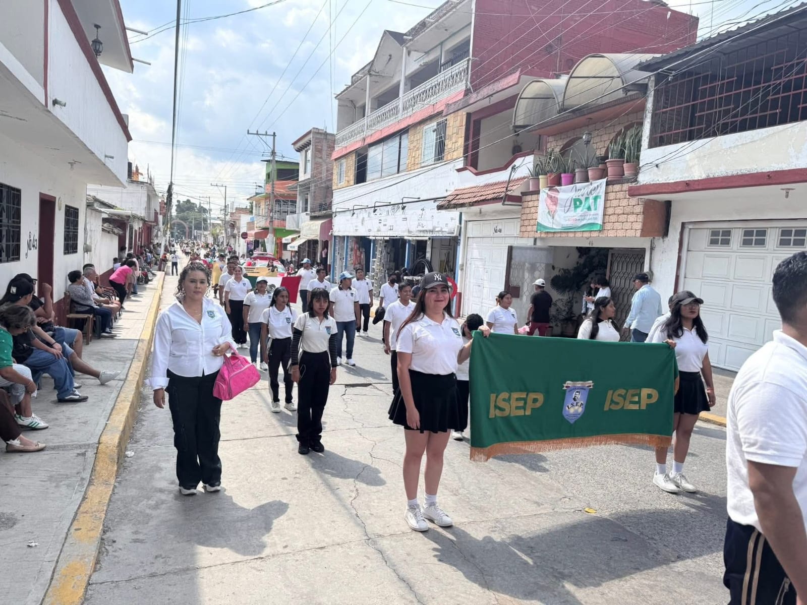 DESFILE DEL 20 DE NOVIEMBRE